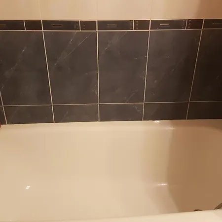 Magnífico Junto Al Canal Principal. Apartamento Ampuriabrava