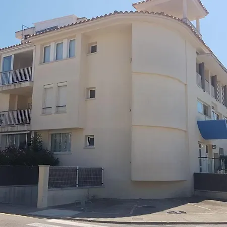 Magnifico Junto Al Canal Principal. * Empuriabrava